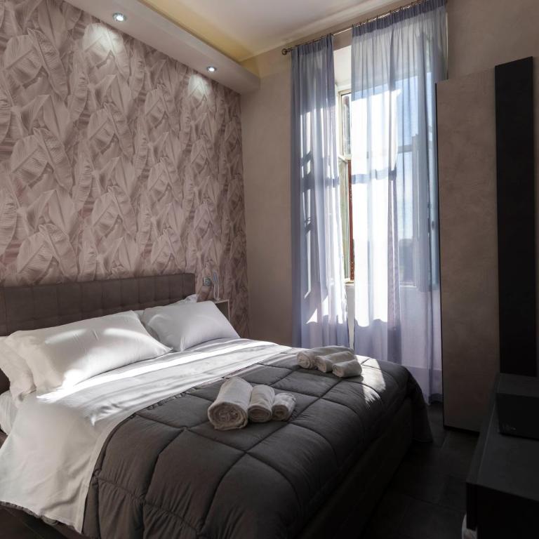 Julia Luxury Suite Rome - Camera Matrimoniale Deluxe - 3