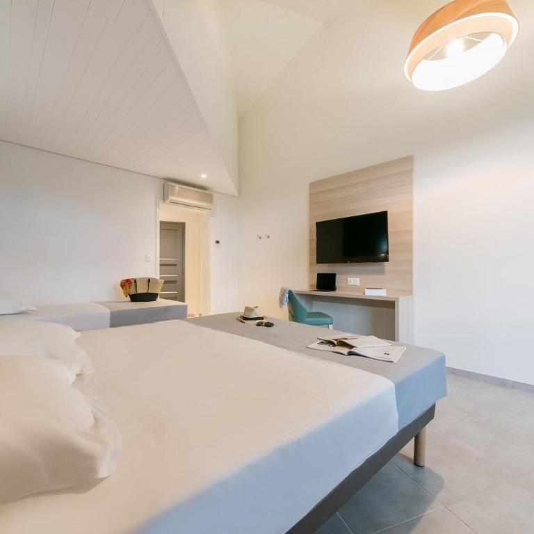 Belambra Clubs L'Isle Sur La Sorgue - Domaine De Mousquety - Chambre Triple avec Balcon - 4