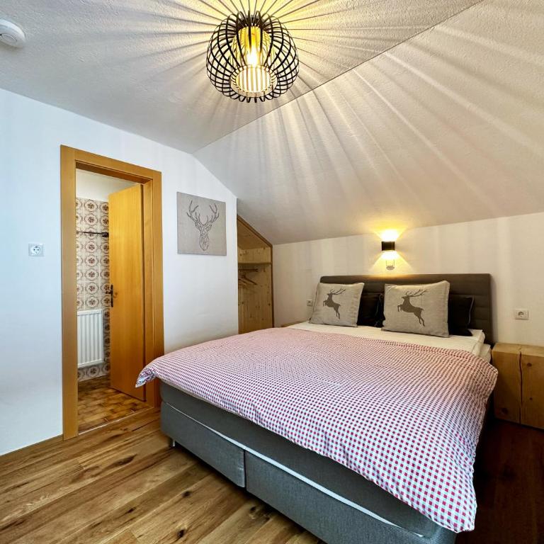 Mountain Lodge Sölden - Ski in Bike out Chalet - Chalet with 7 bedrooms - 16