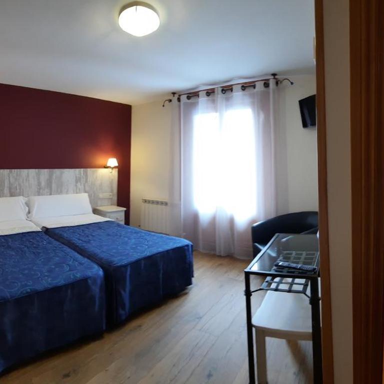 Hotel Casa Escolano - Twin Room - 6