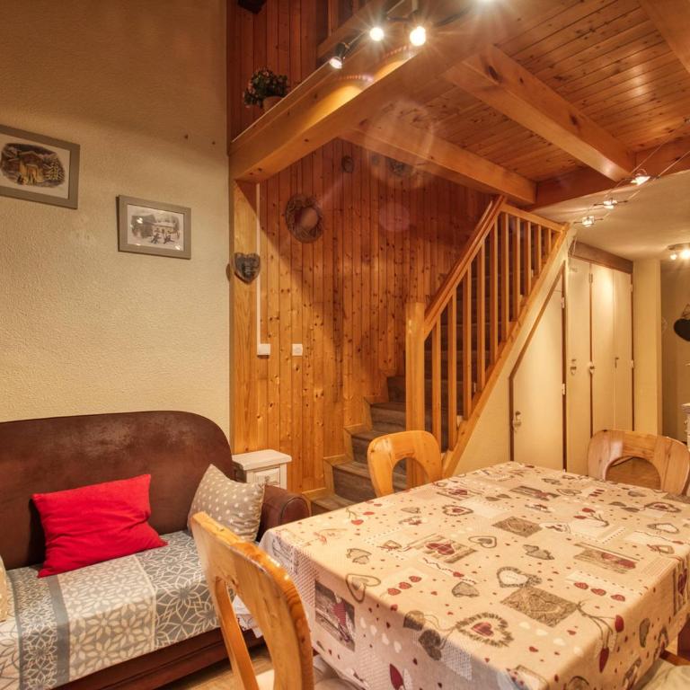 Duplex cosy 4 pers. à Morillon avec parking et balcon - Appartement 2 Chambres - 5