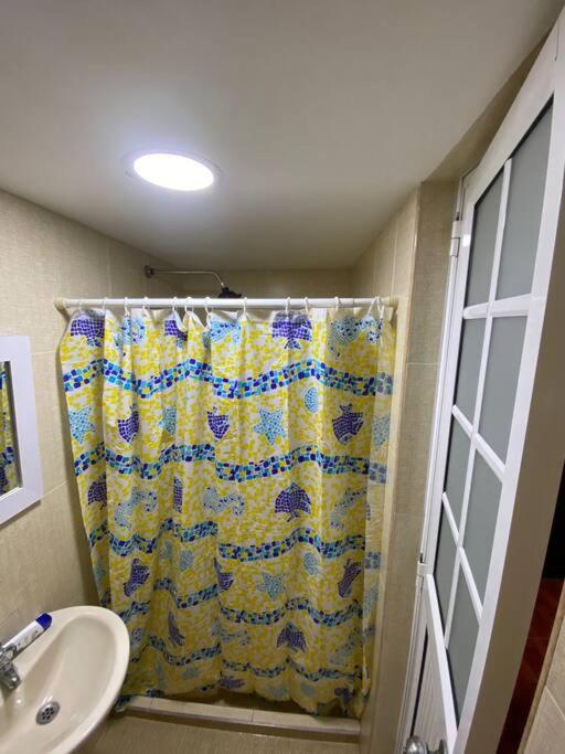 Privado y comodo, amoblado apartamento, Roldanillo - Habitación Doble Económica - 2 camas - 10