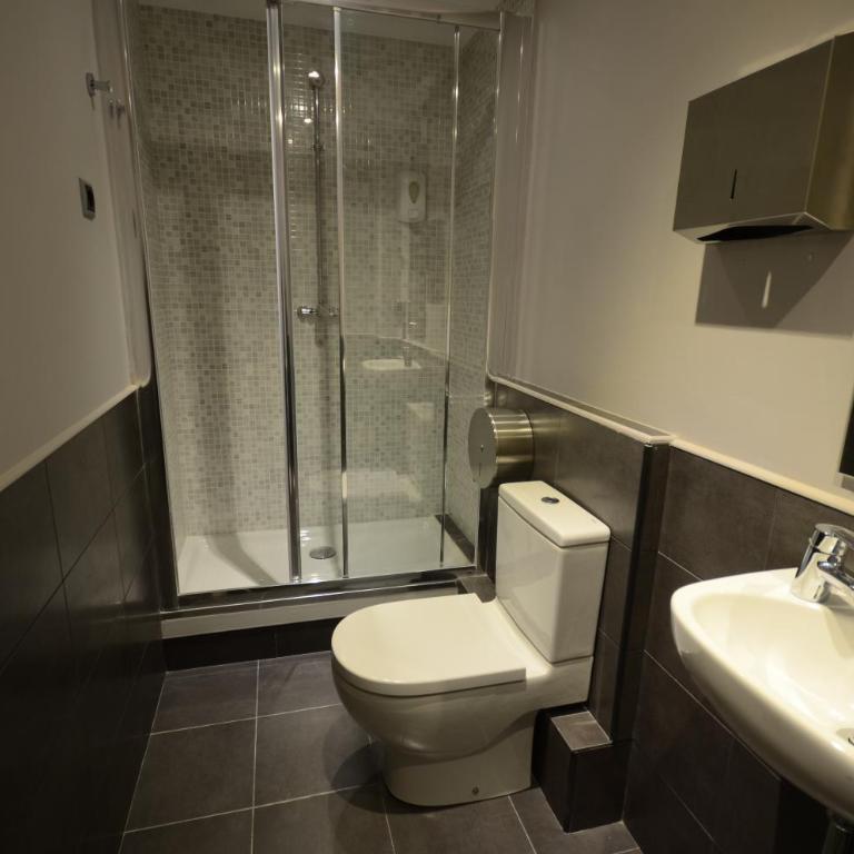 Free Hostels Barcelona - Bed in 4-Bed Mixed Dormitory Room - 10