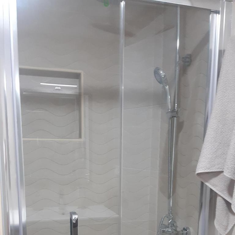 BAHIA DE ESTEPONA - Apartamento de 2 dormitorios - 21
