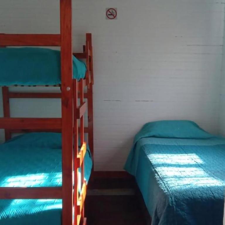 Hostal el Idilio - Family Room - 3