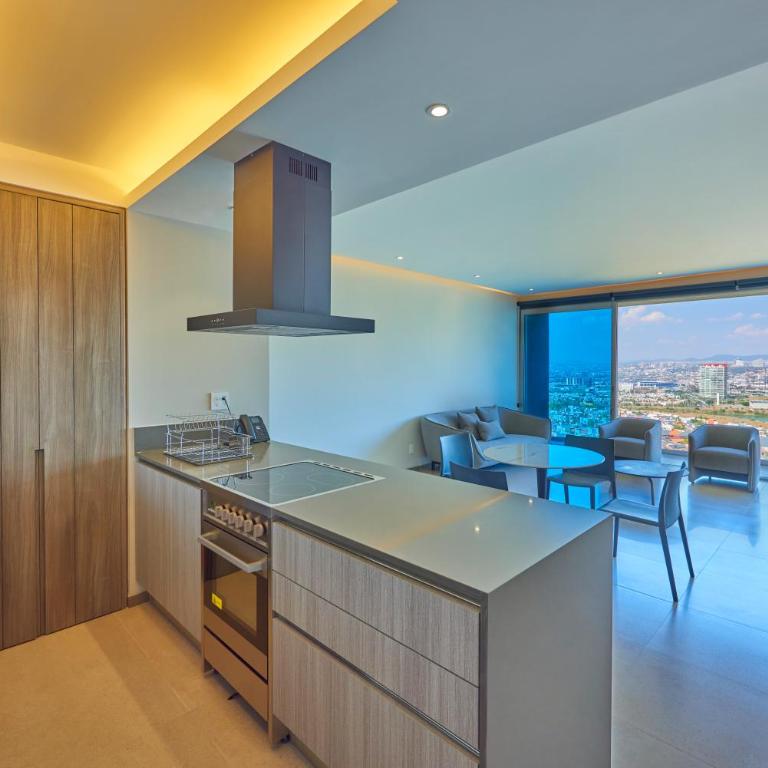 Park Life Querétaro - Two-Bedroom Deluxe Apartment - 1