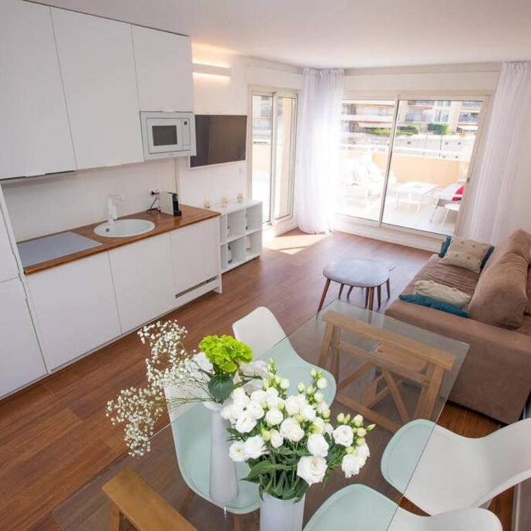 Penthouse Exceptionnel vue Mer proche Monaco - Appartement 2 Chambres - 17