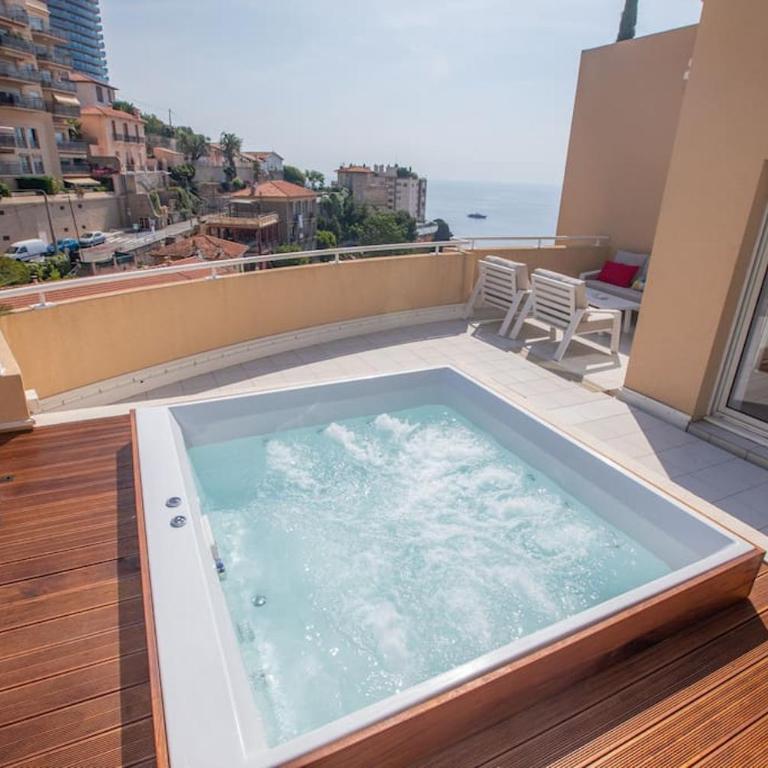 Penthouse Exceptionnel vue Mer proche Monaco - Appartement 2 Chambres - 12