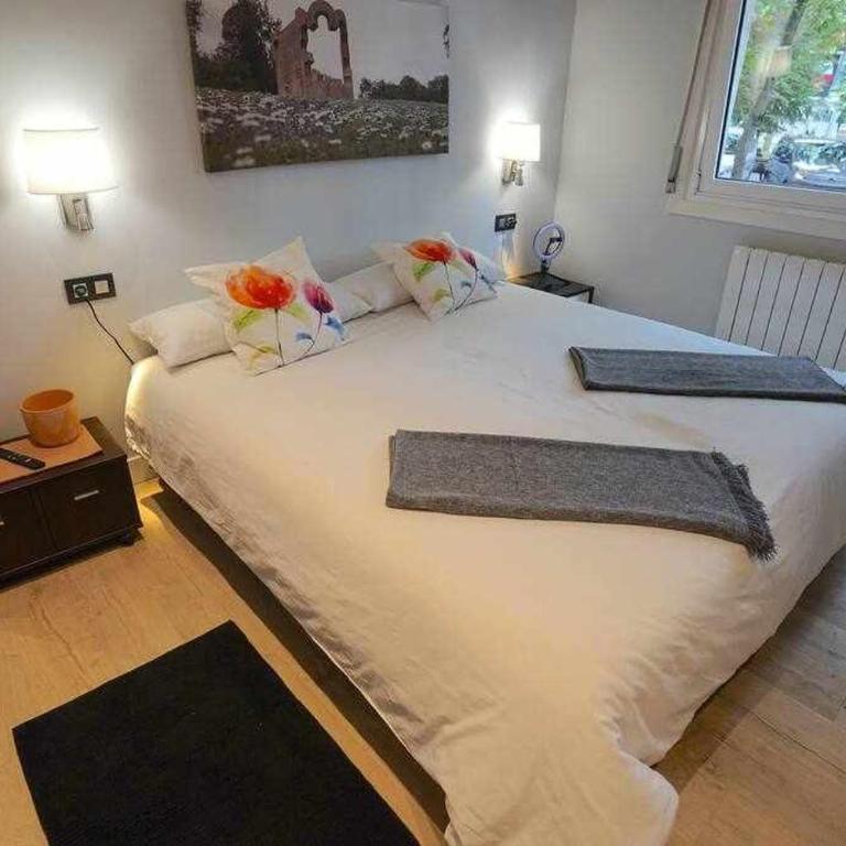 Bilbao ciudad del mundo, arte, tele-trabajo y ocio - Two-Bedroom Apartment - 45