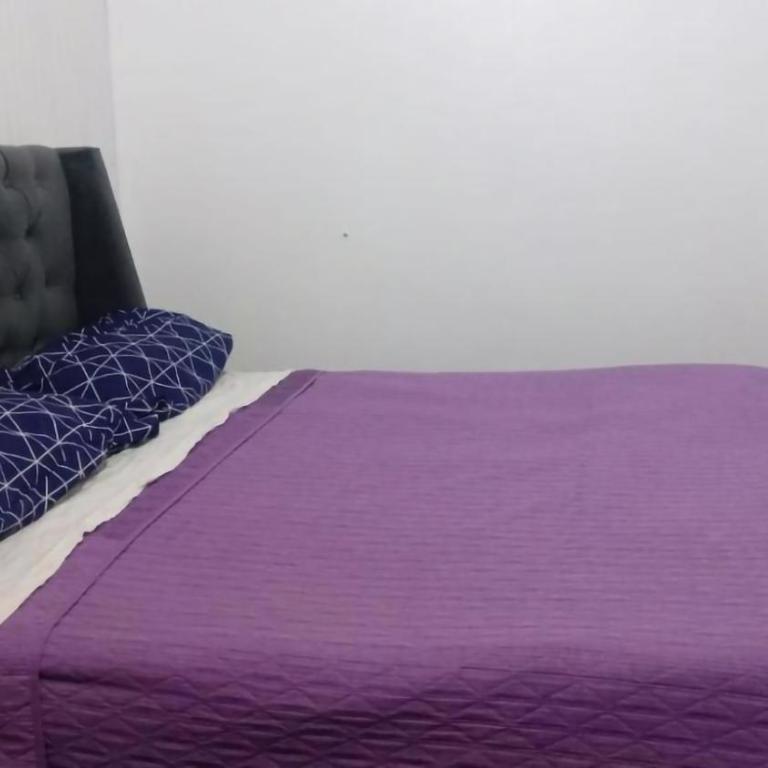 Hostal el Idilio - Family Room - 2
