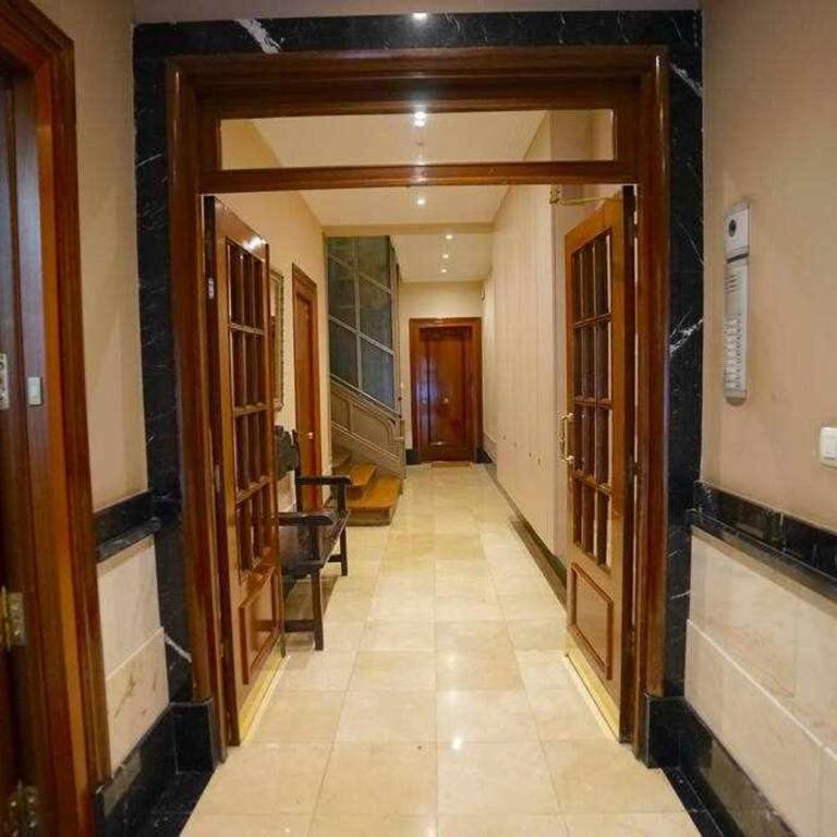 Bilbao ciudad del mundo, arte, tele-trabajo y ocio - Two-Bedroom Apartment - 54
