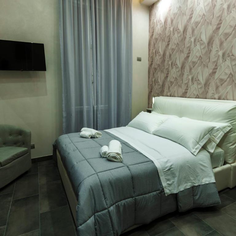 Julia Luxury Suite Rome - Camera Queen Deluxe - 22