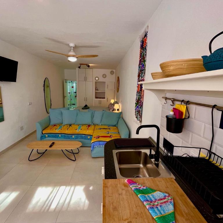NICE NEW APARTMENT center of Corralejo 100m by beaches - Apartamento de 1 dormitorio - 3