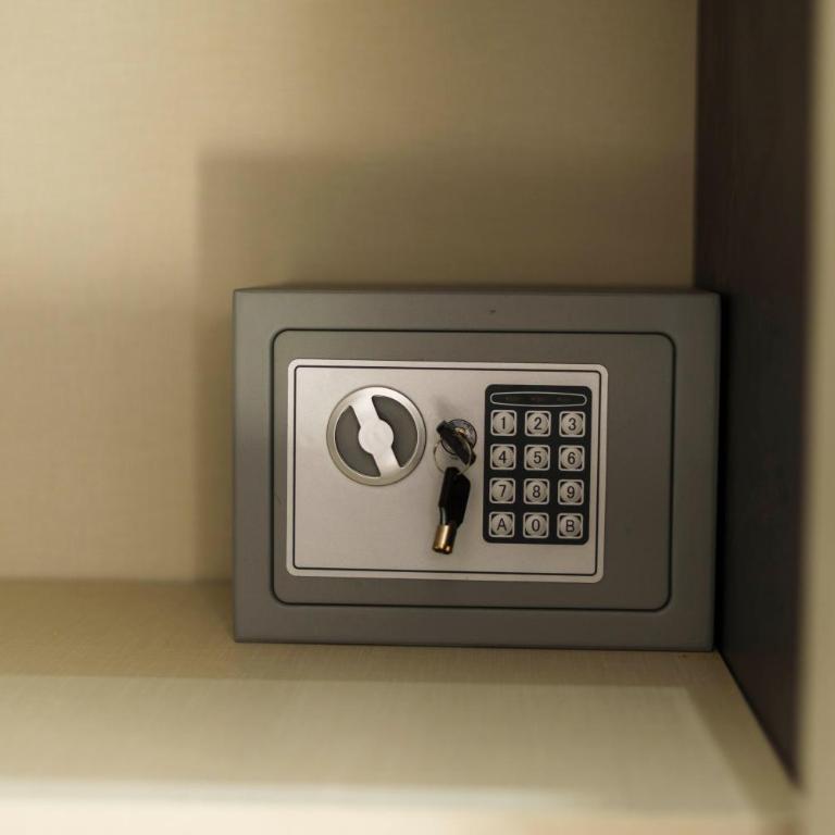 Julia Luxury Suite Rome - Camera Singola Ampia - 9
