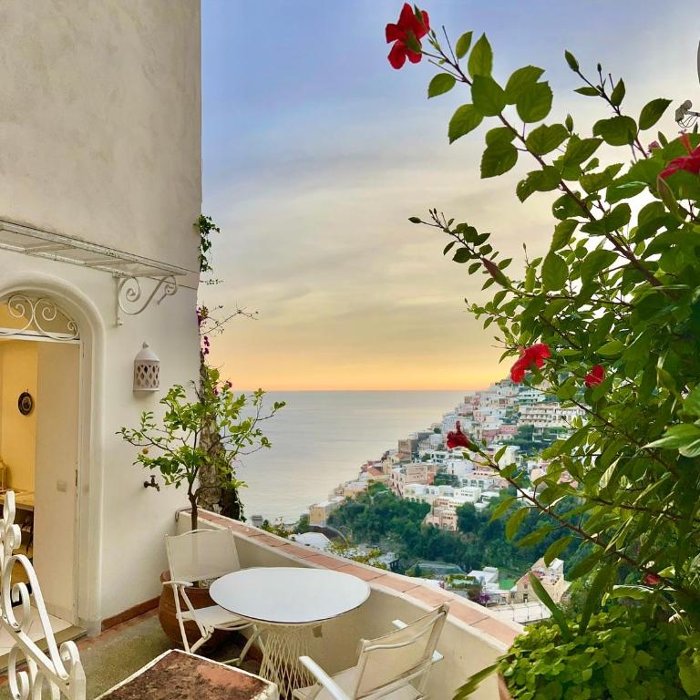 Santiago vacation home in Positano - Three-Bedroom Apartment with Ocean View - 38