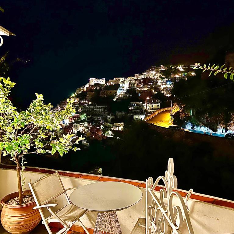 Santiago vacation home in Positano - Three-Bedroom Apartment with Ocean View - 33