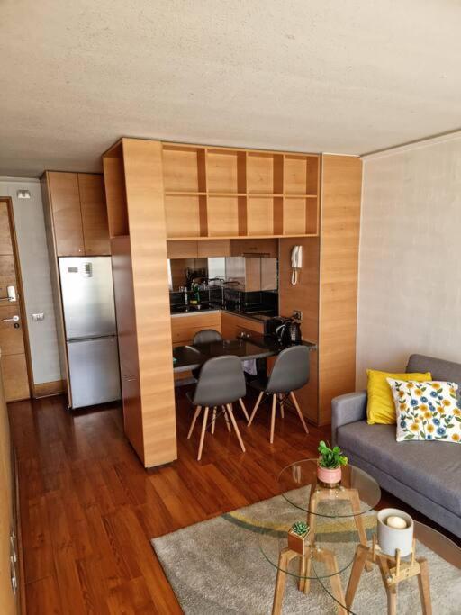 Dpto Metro Pedro de Valdivia, Costanera Center - One-Bedroom Apartment - 3