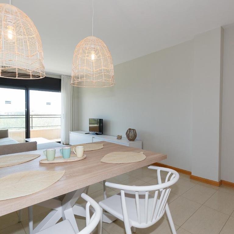 UHC Cambrils Paradis Family Complex - Penthouse Two-Bedroom Apartment with Sea View - 10