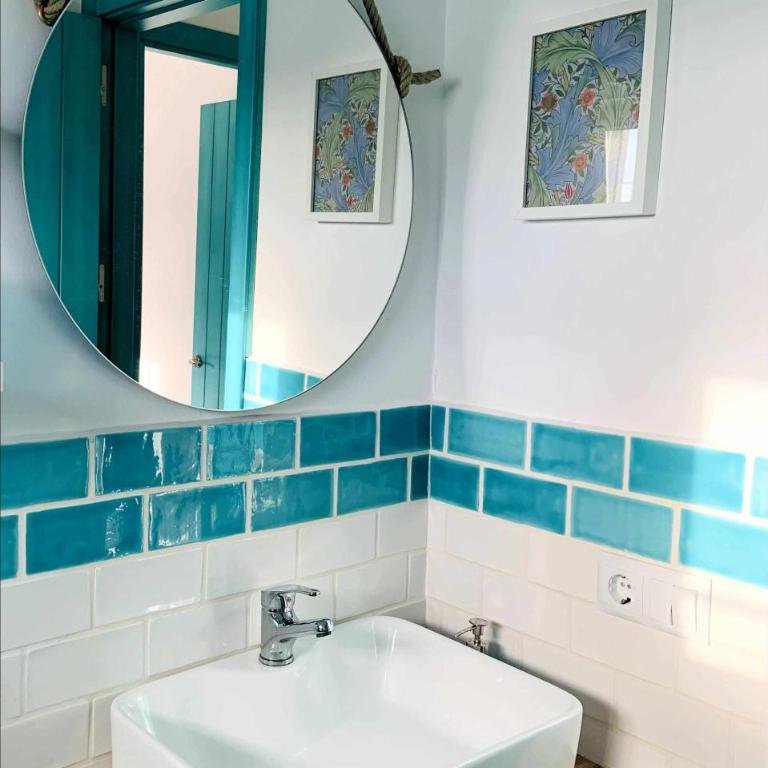 Las Casitas de la Barrosa con jardín y piscina - Casa - 7