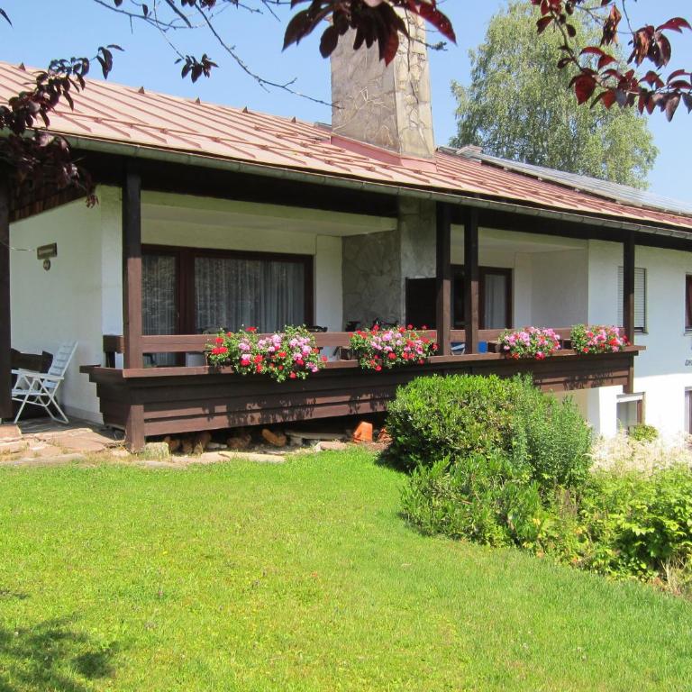 Ferienwohnung Gästehaus Am Buchenbichl - Superior Apartment mit 1 Schlafzimmer, Balkon und Terrasse - 1