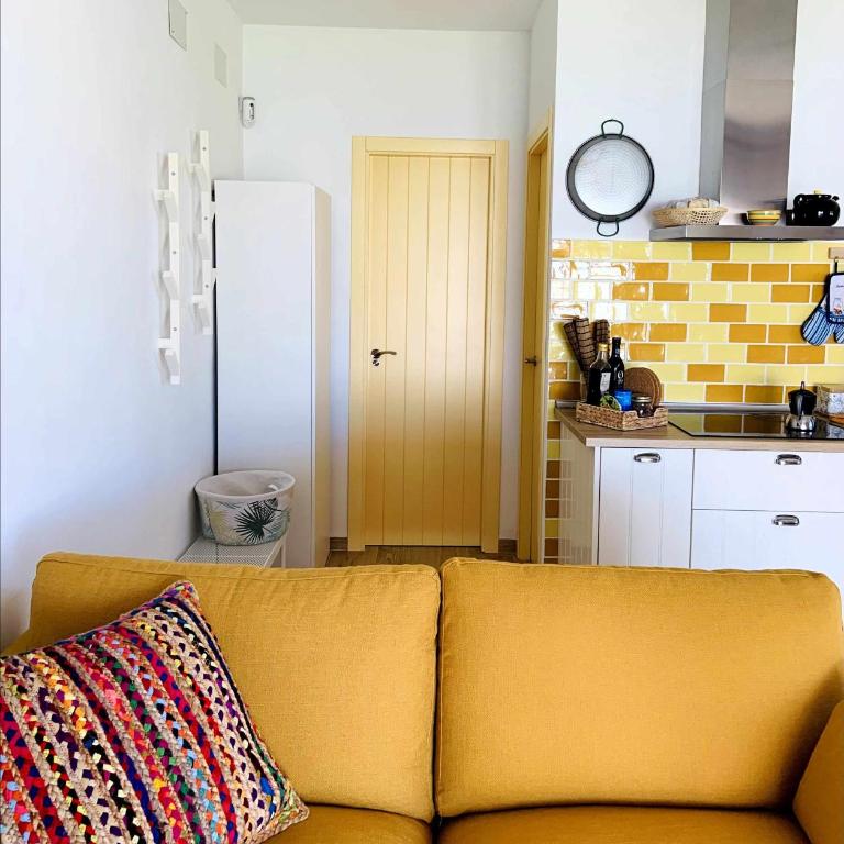 Las Casitas de la Barrosa con jardín y piscina - Casa - 23