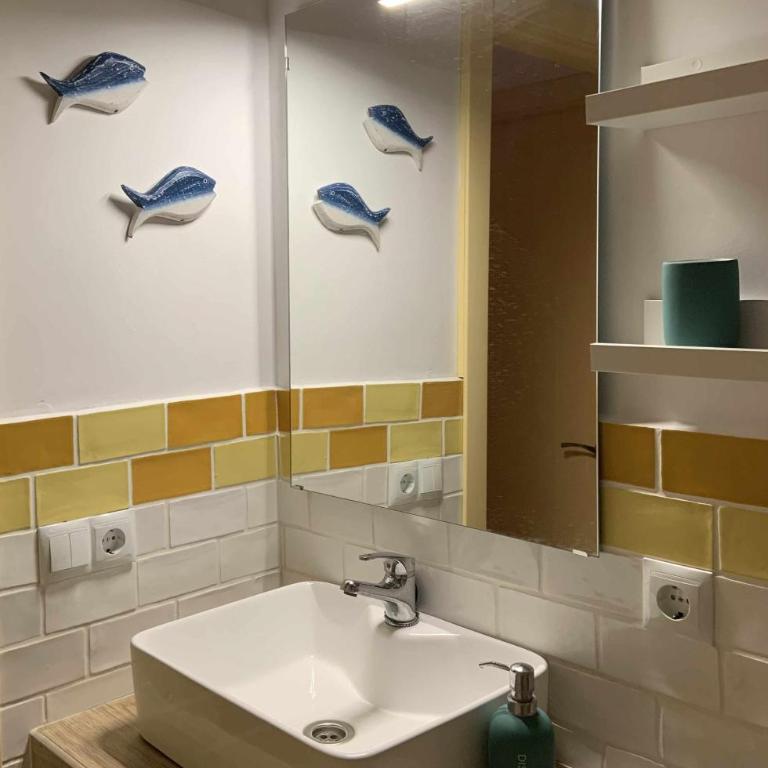 Las Casitas de la Barrosa con jardín y piscina - Casa - 38