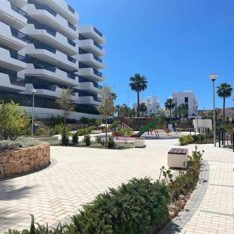 Moderno apartamento a 500 m de la playa - Apartamento con vistas a la piscina - 36