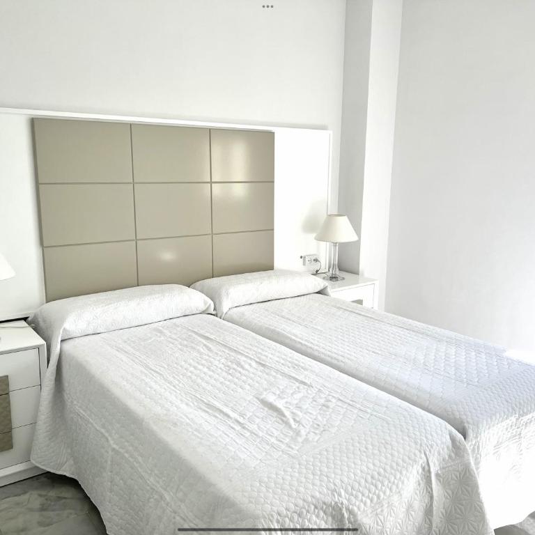 MI CAPRICHO 172 Beachfront Apartment - Apartamento de 3 dormitorios - 32