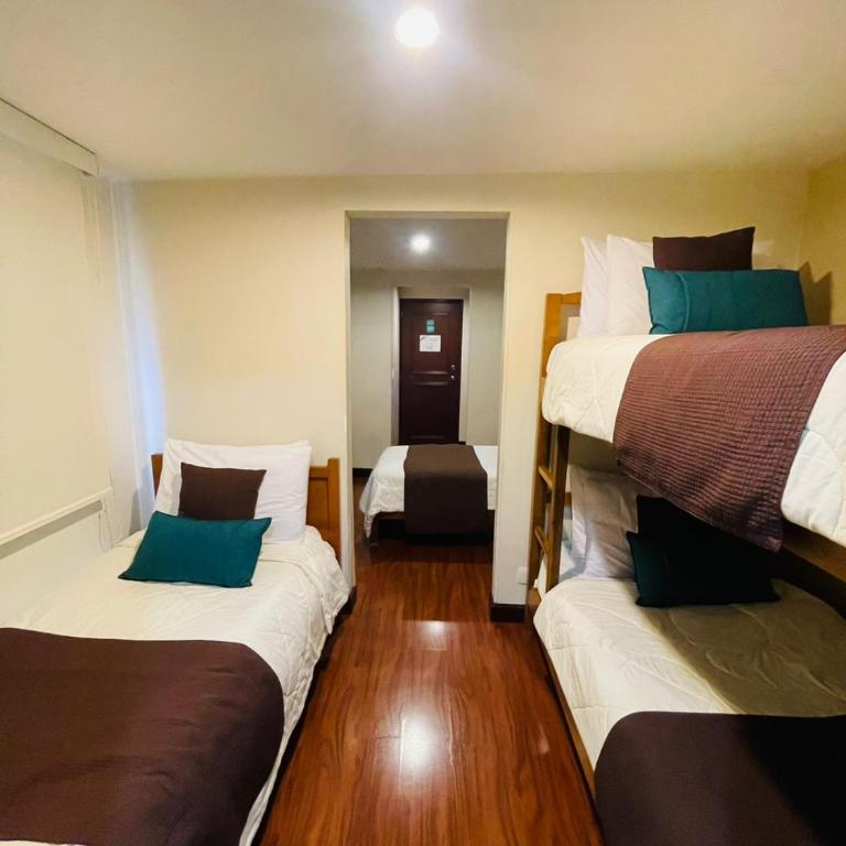 Hotel La Sabana - Habitación Cuádruple Estándar - 2