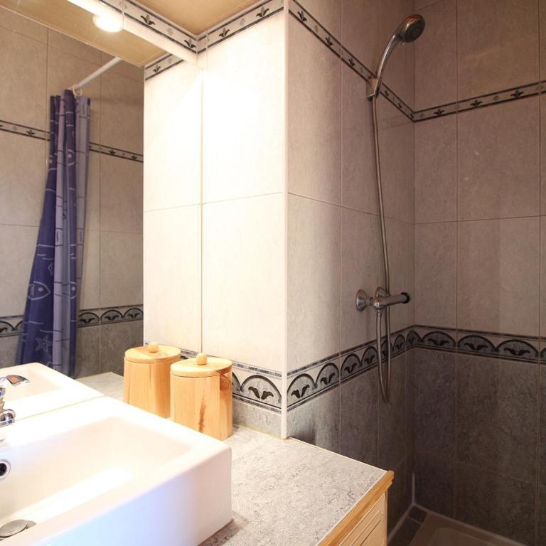 Chalet spacieux 3* avec parking et WiFi au Mont Dore - FR-1-608-106 - Chalet (8 Adults) - 6