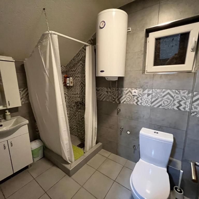 Aster Apartments - Apartman sa Terasom - 1