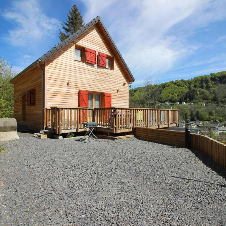Chalet 4* avec Terrasse Panoramique, WiFi et Parking, 8 Pers. - FR-1-608-15 - Chalet (8 Adultes) - 1