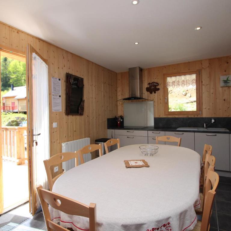 Chalet 4* avec Terrasse Panoramique, WiFi et Parking, 8 Pers. - FR-1-608-15 - Chalet (8 Adultes) - 5