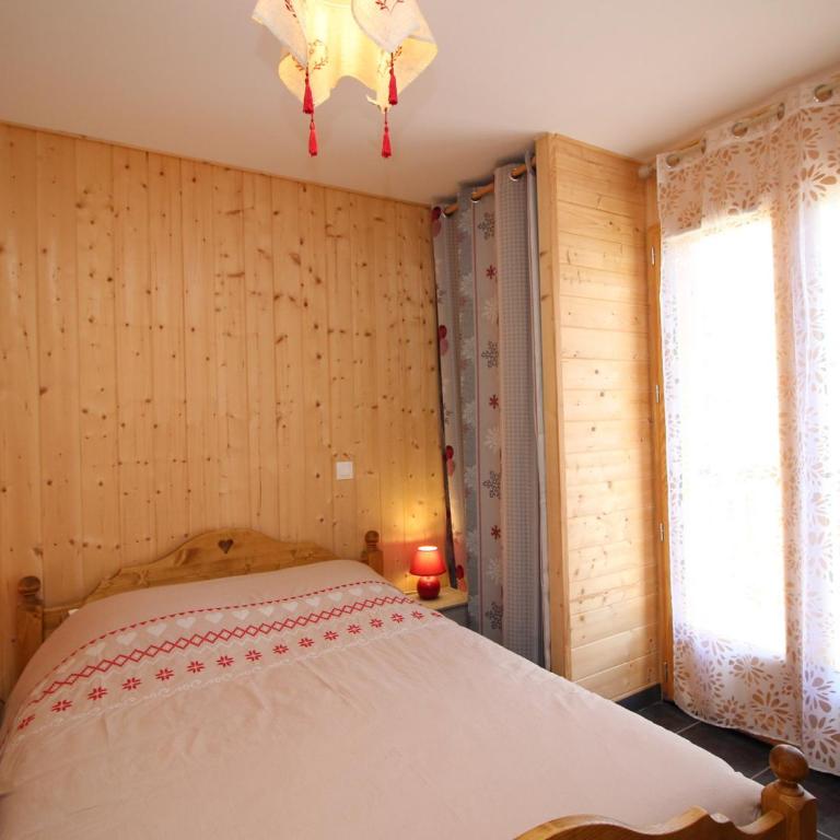 Chalet 4* avec Terrasse Panoramique, WiFi et Parking, 8 Pers. - FR-1-608-15 - Chalet (8 Adultes) - 7
