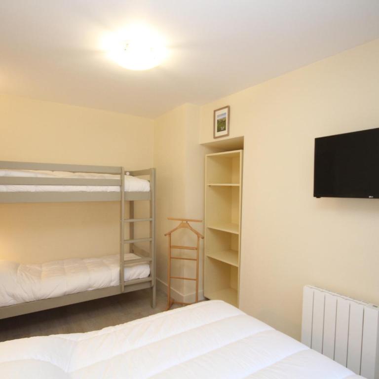 Mont-Dore : Appartement Centre T3 avec Wifi - FR-1-608-28 - Apartamento (6 adultos) - 7