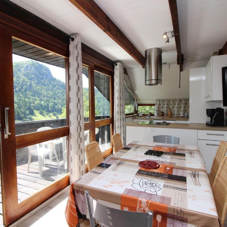 Chalet Mont-Dore 9 pers, cheminée, terrasse, WiFi - FR-1-608-88 - Chalet (9 Adults) - 2