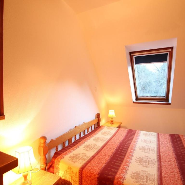 Duplex T3 avec terrasse et garage, WiFi, pour 6 personnes au Mont-Dore - FR-1-608-72 - Apartment (5 Adults) - 8