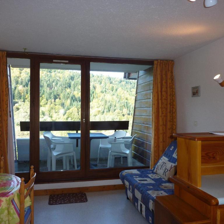 Mont-Dore - Studio avec balcon, parking, wifi inclus - FR-1-608-93 - Studio - 2