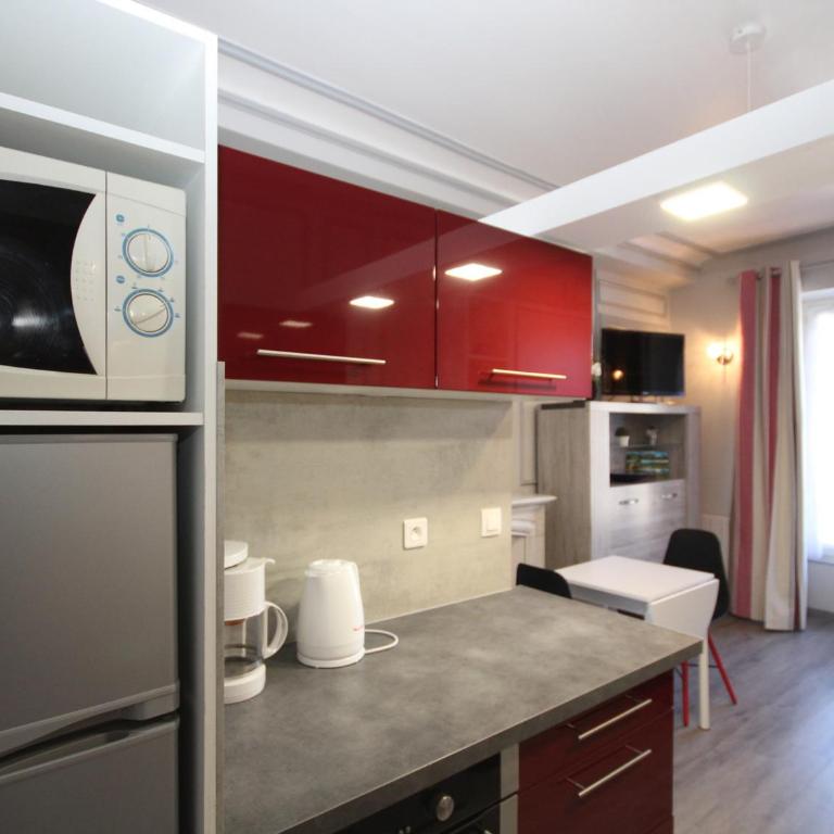 Studio central au Mont Dore, idéal pour 2 personnes - FR-1-608-103 - Estudio - 11