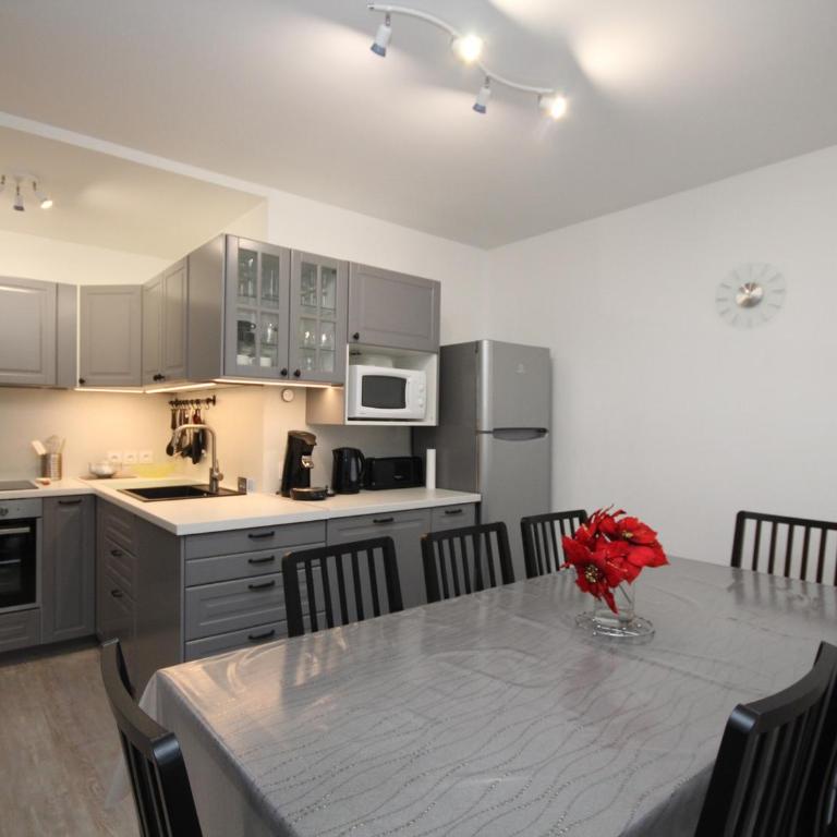 Mont-Dore : Duplex 4P avec Balcon, Garage et Wi-Fi - FR-1-608-3 - Apartamento (8 adultos) - 3
