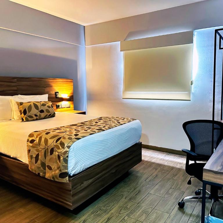 Sleep Inn Mazatlan - Queen Room - Non-Smoking - 3
