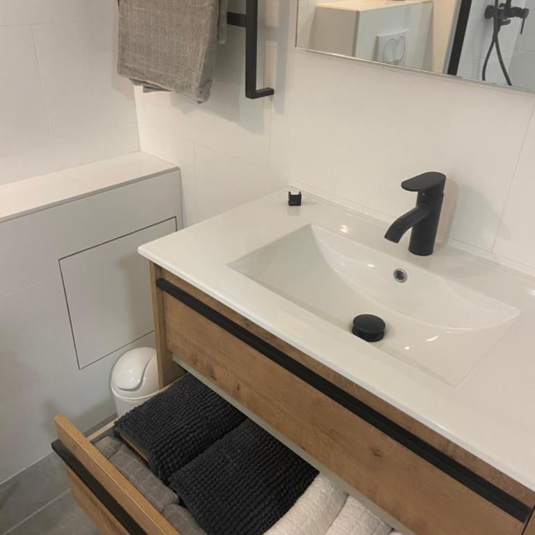 DUPLEX CALVI DIRECT PLAGE - Appartement 1 Chambre - 24