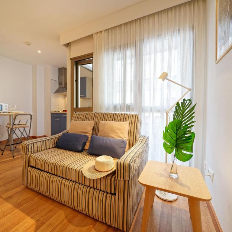 Apartamentos Maype Canteras - Apartamento de 1 dormitorio con vistas parciales al mar - 11