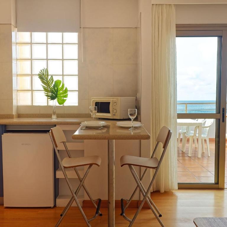 Apartamentos Maype Canteras - Suite con terraza y vistas al océano - 11