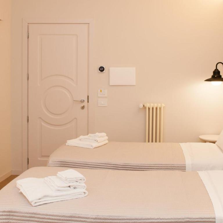 Amendola Central Station - Deluxe Twin Room - 19