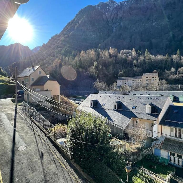Haut du village, T2 + alcôve 5p. - Two-Bedroom Apartment - 7