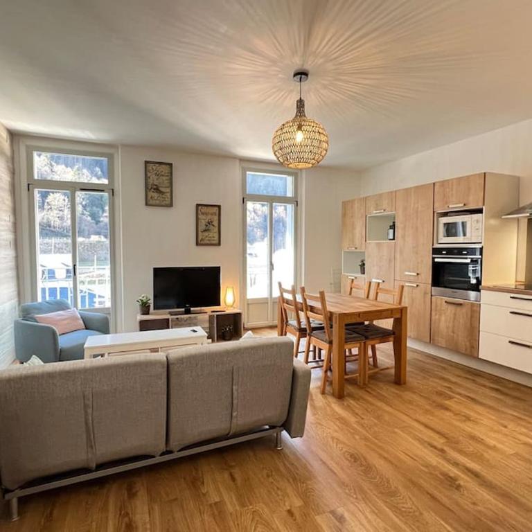 Haut du village, T2 + alcôve 5p. - Two-Bedroom Apartment - 8