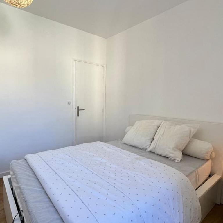 Haut du village, T2 + alcôve 5p. - Two-Bedroom Apartment - 11