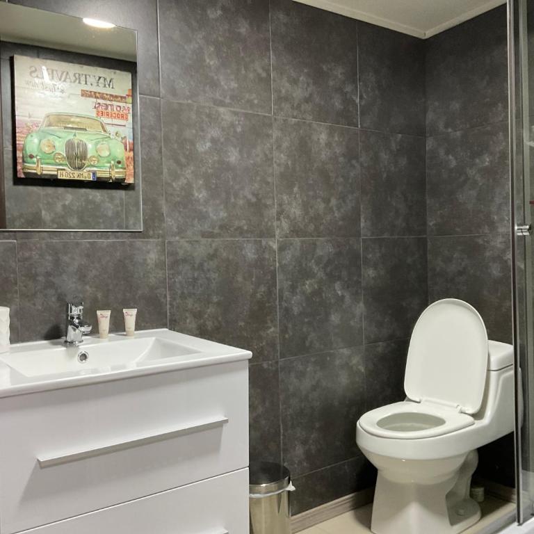 Hostal Umantun - Deluxe Double Room (2 Adults + 1 Child) - 2