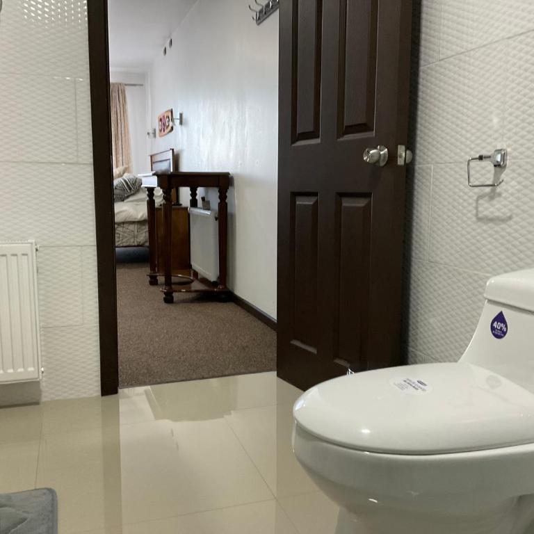Hostal Umantun - Double Room with Balcony and Sea View - 4